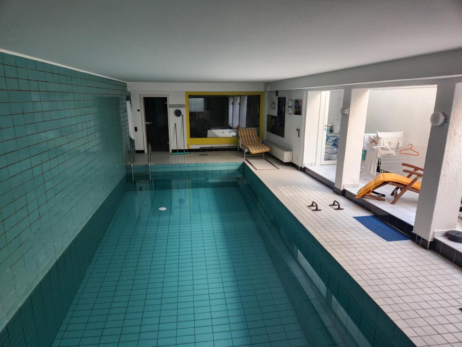 Villa Casa Blanca Mit Privatem Schwimmbad 26 Grad Und Sauna Duisburg Exterior foto